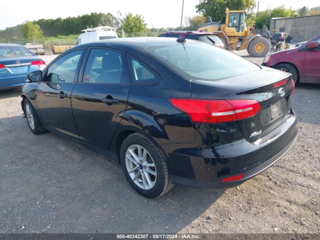 Photo 2 VIN: 1FADP3F2XJL237575 - FORD FOCUS 