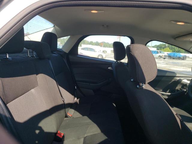 Photo 9 VIN: 1FADP3F2XJL245420 - FORD FOCUS SE 