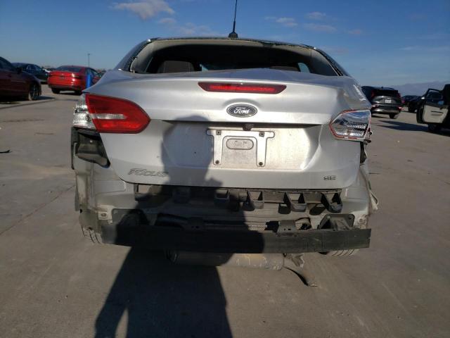 Photo 5 VIN: 1FADP3F2XJL275159 - FORD FOCUS 