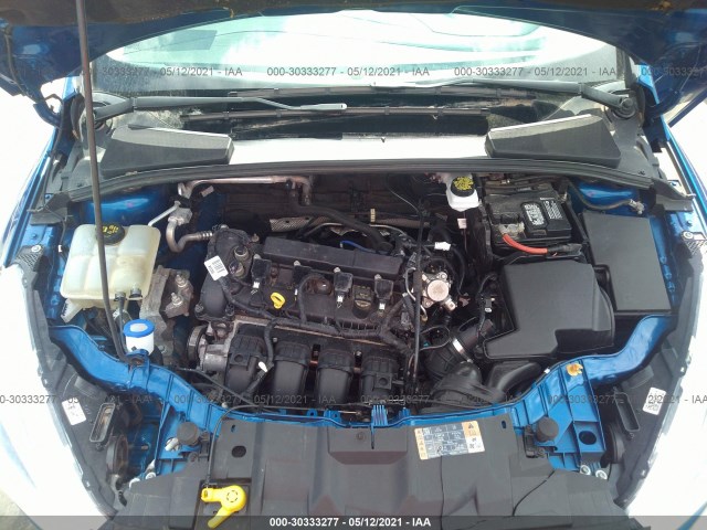 Photo 9 VIN: 1FADP3F2XJL292897 - FORD FOCUS 