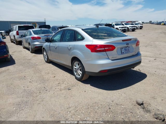 Photo 2 VIN: 1FADP3F2XJL328765 - FORD FOCUS 