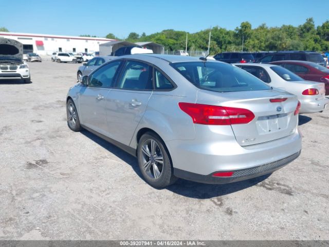 Photo 2 VIN: 1FADP3FE0GL296752 - FORD FOCUS 