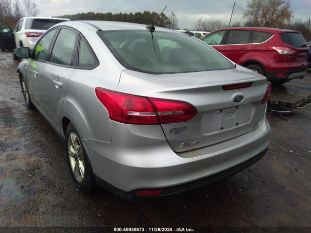 Photo 2 VIN: 1FADP3FE0HL297434 - FORD FOCUS 