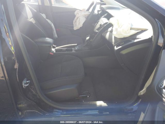 Photo 4 VIN: 1FADP3FE0JL216955 - FORD FOCUS 