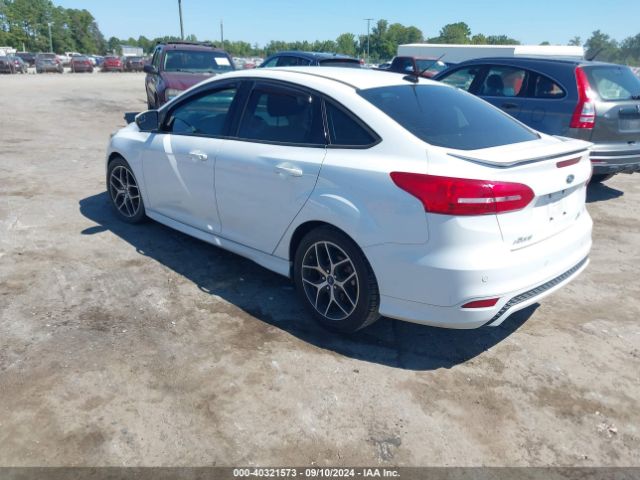 Photo 2 VIN: 1FADP3FE2FL238933 - FORD FOCUS 