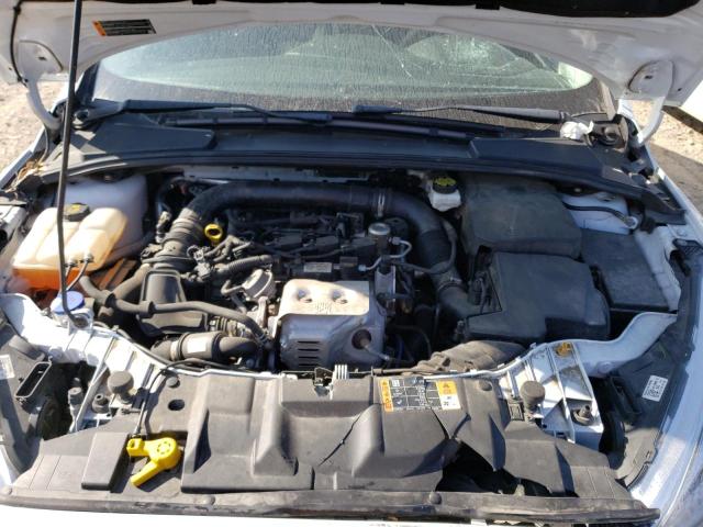 Photo 10 VIN: 1FADP3FE2JL302123 - FORD FOCUS SE 