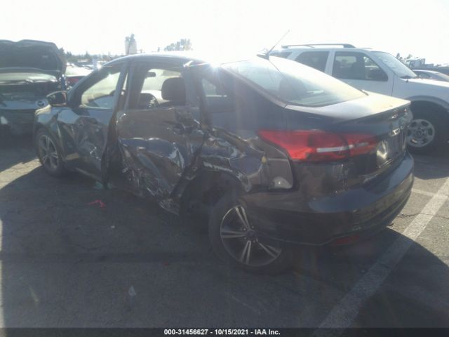 Photo 2 VIN: 1FADP3FE4HL290132 - FORD FOCUS 