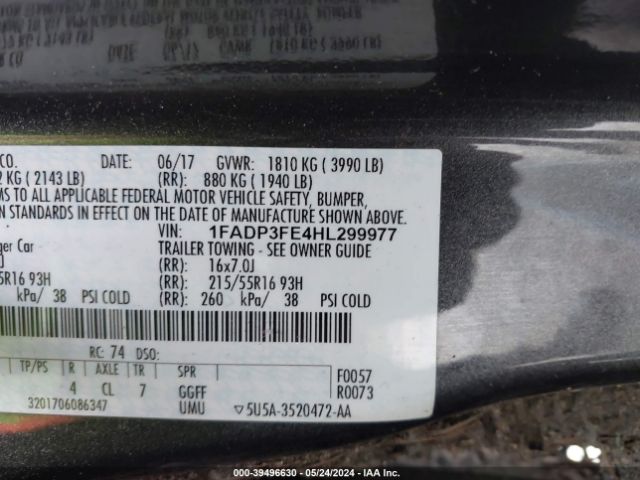 Photo 8 VIN: 1FADP3FE4HL299977 - FORD FOCUS 