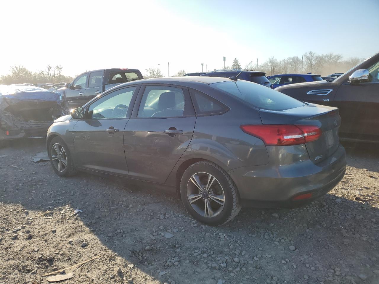 Photo 1 VIN: 1FADP3FE4JL222368 - FORD FOCUS 