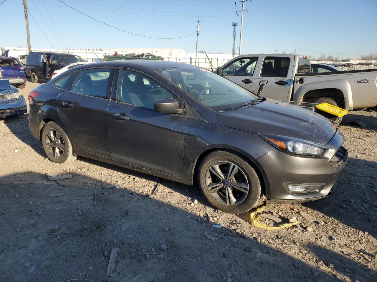 Photo 3 VIN: 1FADP3FE4JL222368 - FORD FOCUS 