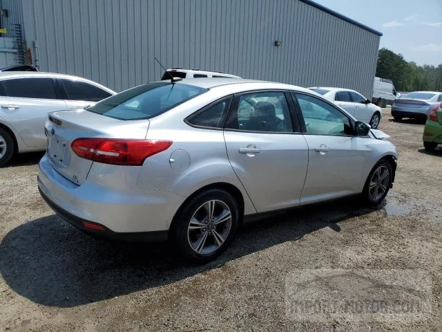 Photo 2 VIN: 1FADP3FE4JL282313 - FORD FOCUS 