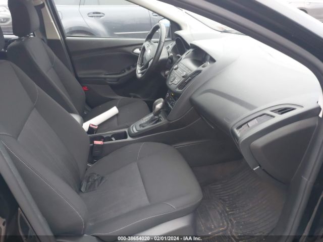 Photo 4 VIN: 1FADP3FE4JL291030 - FORD FOCUS 