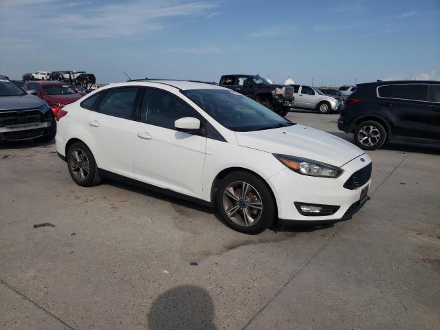 Photo 3 VIN: 1FADP3FE4JL313138 - FORD FOCUS SE 