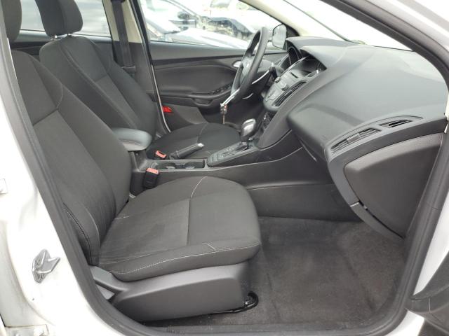 Photo 4 VIN: 1FADP3FE5GL402127 - FORD FOCUS SE 