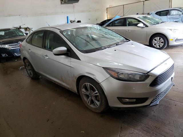 Photo 3 VIN: 1FADP3FE5JL203697 - FORD FOCUS SE 