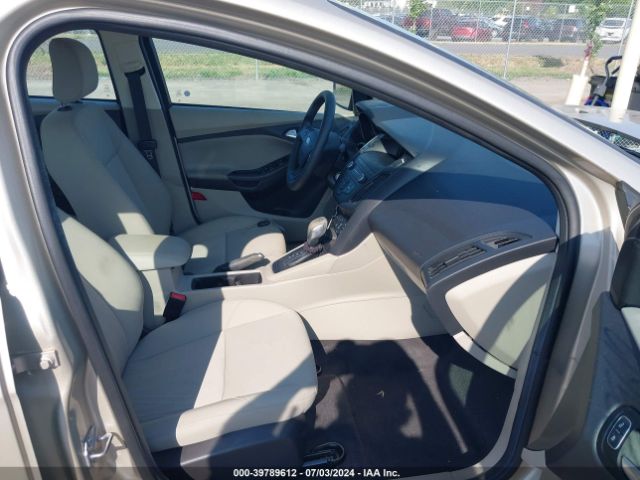 Photo 4 VIN: 1FADP3FE5JL238868 - FORD FOCUS 