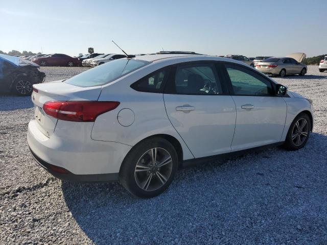 Photo 2 VIN: 1FADP3FE6GL249158 - FORD FOCUS 