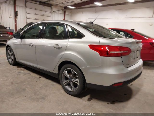 Photo 2 VIN: 1FADP3FE6HL276927 - FORD FOCUS 