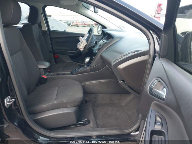 Photo 4 VIN: 1FADP3FE6HL283912 - FORD FOCUS 