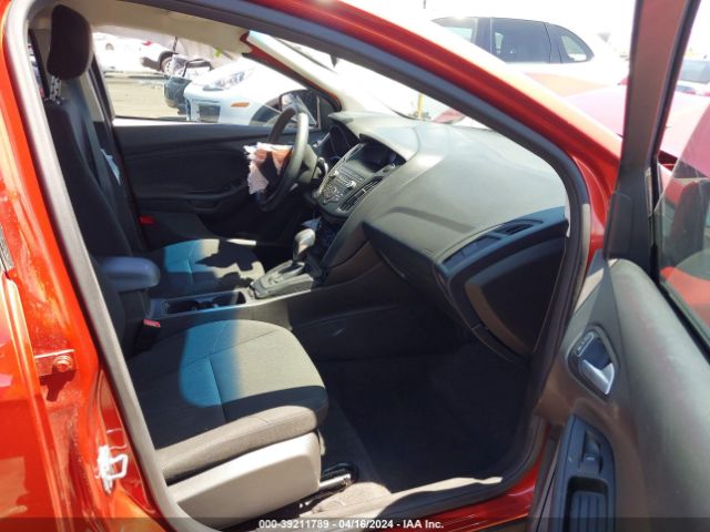 Photo 4 VIN: 1FADP3FE6JL241214 - FORD FOCUS 