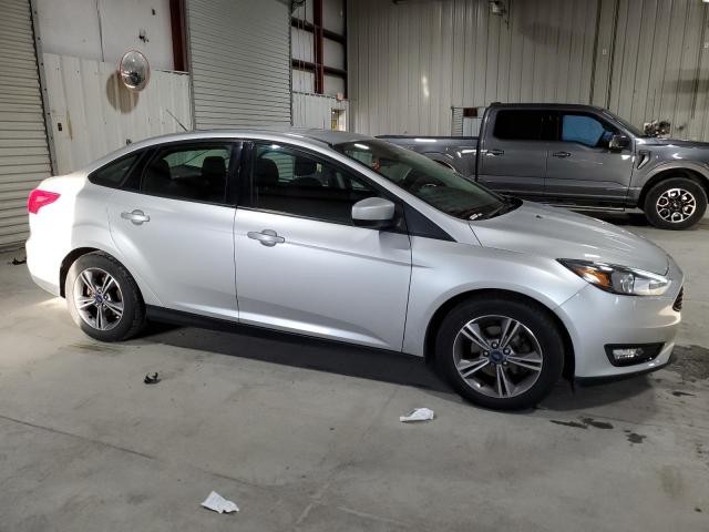 Photo 3 VIN: 1FADP3FE6JL254674 - FORD FOCUS 