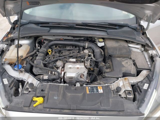 Photo 9 VIN: 1FADP3FE6JL269028 - FORD FOCUS 