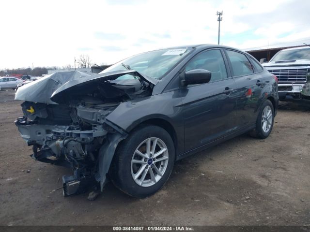 Photo 1 VIN: 1FADP3FE6JL330362 - FORD FOCUS 