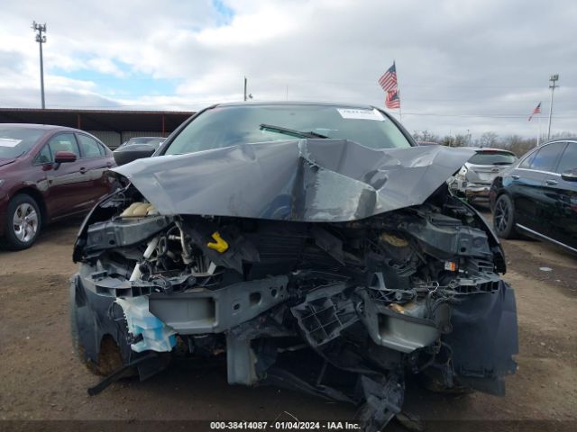 Photo 5 VIN: 1FADP3FE6JL330362 - FORD FOCUS 