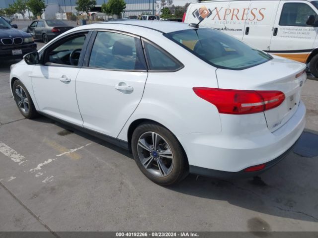 Photo 2 VIN: 1FADP3FE7GL238735 - FORD FOCUS 