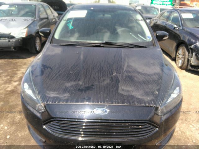 Photo 5 VIN: 1FADP3FE7HL211911 - FORD FOCUS 