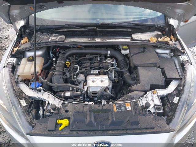 Photo 9 VIN: 1FADP3FE7HL285197 - FORD FOCUS 