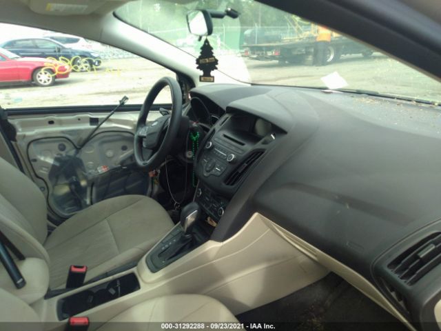 Photo 4 VIN: 1FADP3FE7HL316447 - FORD FOCUS 