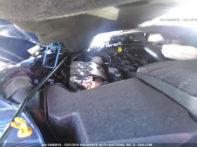 Photo 9 VIN: 1FADP3FE7JL230979 - FORD FOCUS 