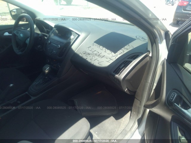 Photo 4 VIN: 1FADP3FE7JL235809 - FORD FOCUS 