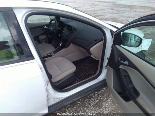 Photo 4 VIN: 1FADP3FE8GL361377 - FORD FOCUS 