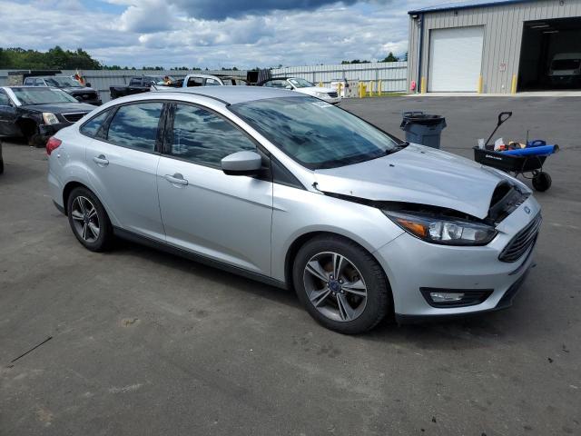 Photo 3 VIN: 1FADP3FE8JL219313 - FORD FOCUS SE 