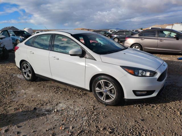 Photo 3 VIN: 1FADP3FE8JL223555 - FORD FOCUS SE 