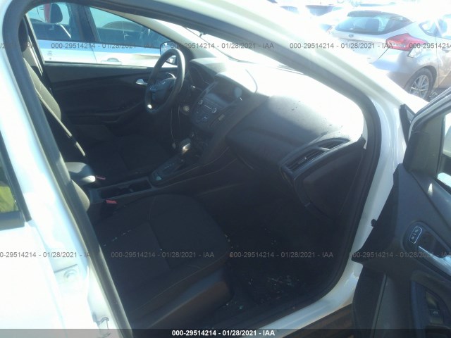 Photo 4 VIN: 1FADP3FE8JL265059 - FORD FOCUS 