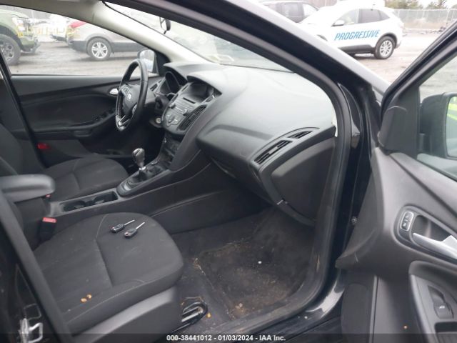 Photo 4 VIN: 1FADP3FE9FL372127 - FORD FOCUS 