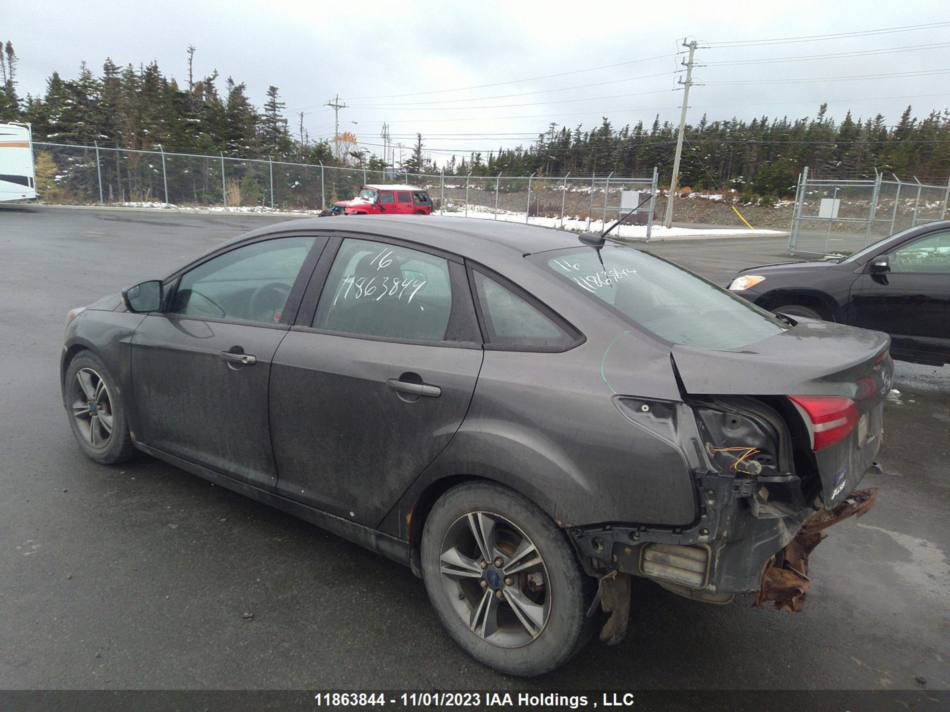 Photo 2 VIN: 1FADP3FE9GL317176 - FORD FOCUS 