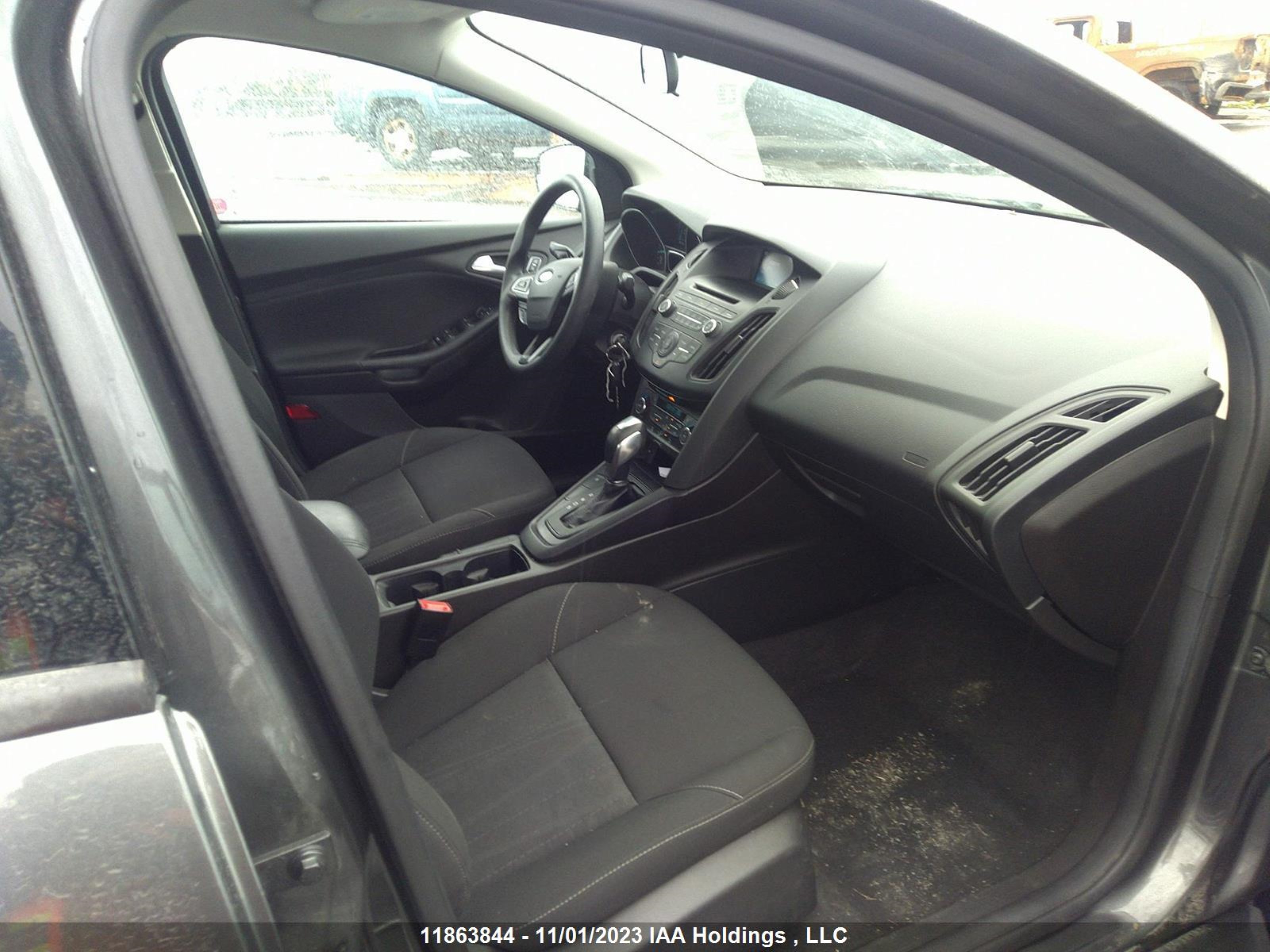 Photo 4 VIN: 1FADP3FE9GL317176 - FORD FOCUS 