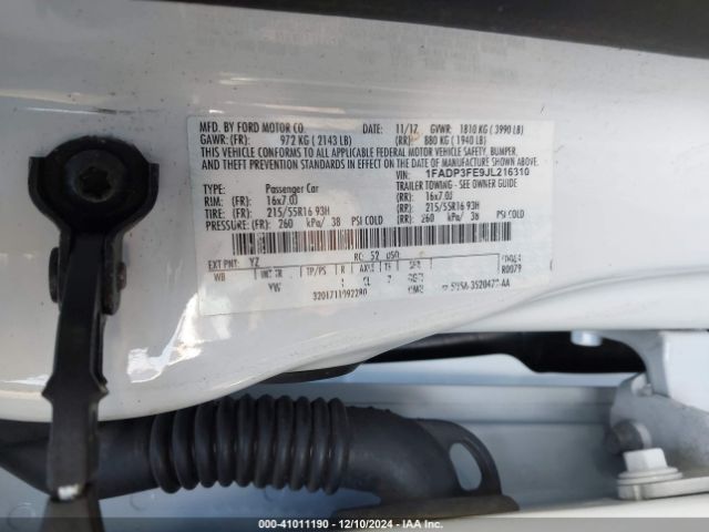 Photo 8 VIN: 1FADP3FE9JL216310 - FORD FOCUS 