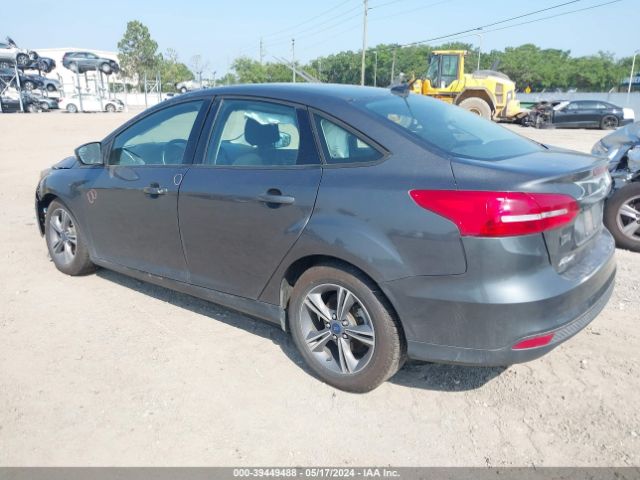 Photo 2 VIN: 1FADP3FE9JL232684 - FORD FOCUS 