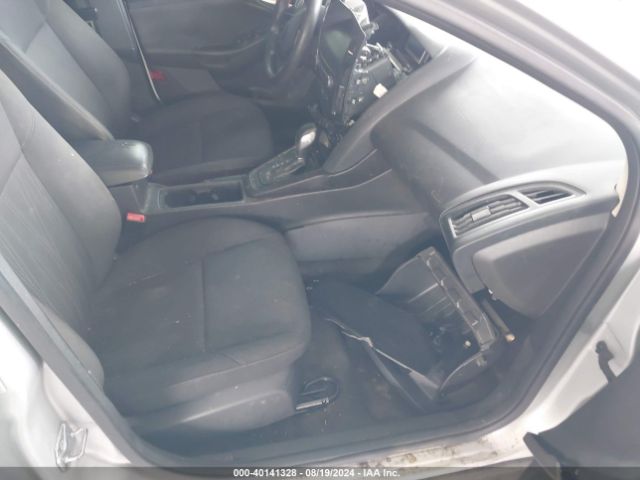 Photo 4 VIN: 1FADP3FE9JL281836 - FORD FOCUS 