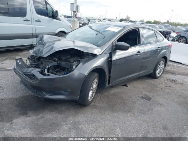 Photo 1 VIN: 1FADP3FE9JL322501 - FORD FOCUS 