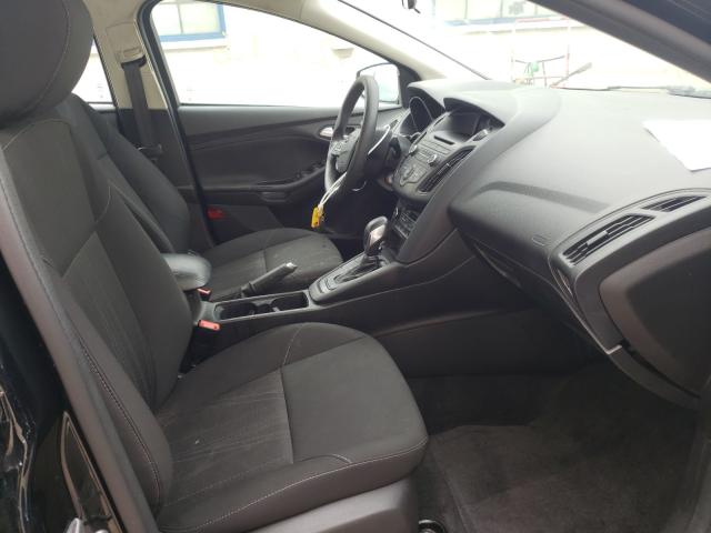 Photo 4 VIN: 1FADP3FEXHL292418 - FORD FOCUS SE 