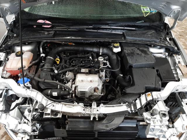 Photo 6 VIN: 1FADP3FEXHL302722 - FORD FOCUS SE 