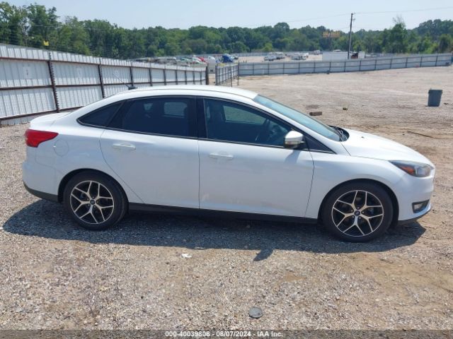 Photo 5 VIN: 1FADP3FEXHL327250 - FORD FOCUS 