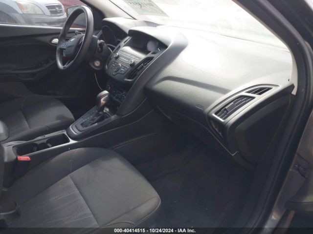 Photo 4 VIN: 1FADP3FEXJL210578 - FORD FOCUS 