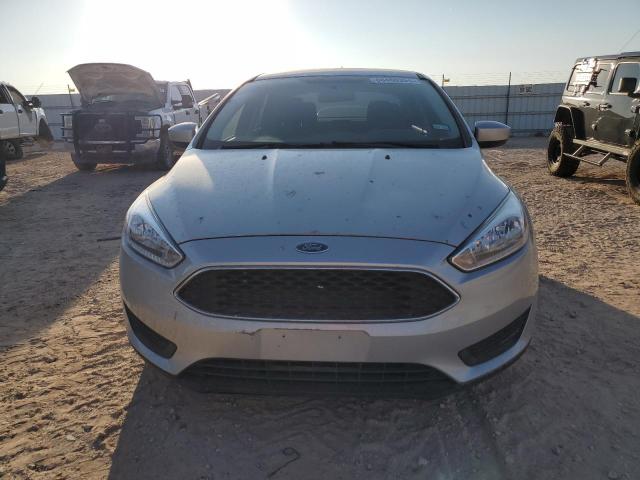 Photo 4 VIN: 1FADP3FEXJL222617 - FORD FOCUS SE 